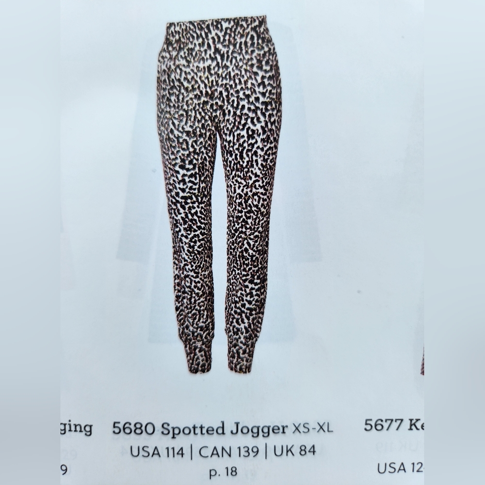Cabi Spotted Jogger Size small
